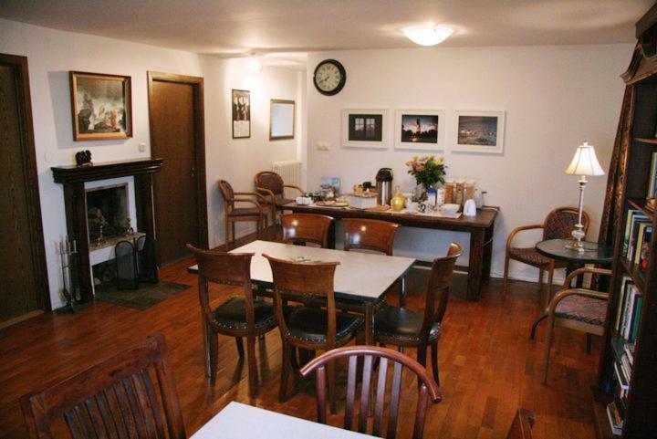 Husavik Guesthouse Ngoại thất bức ảnh